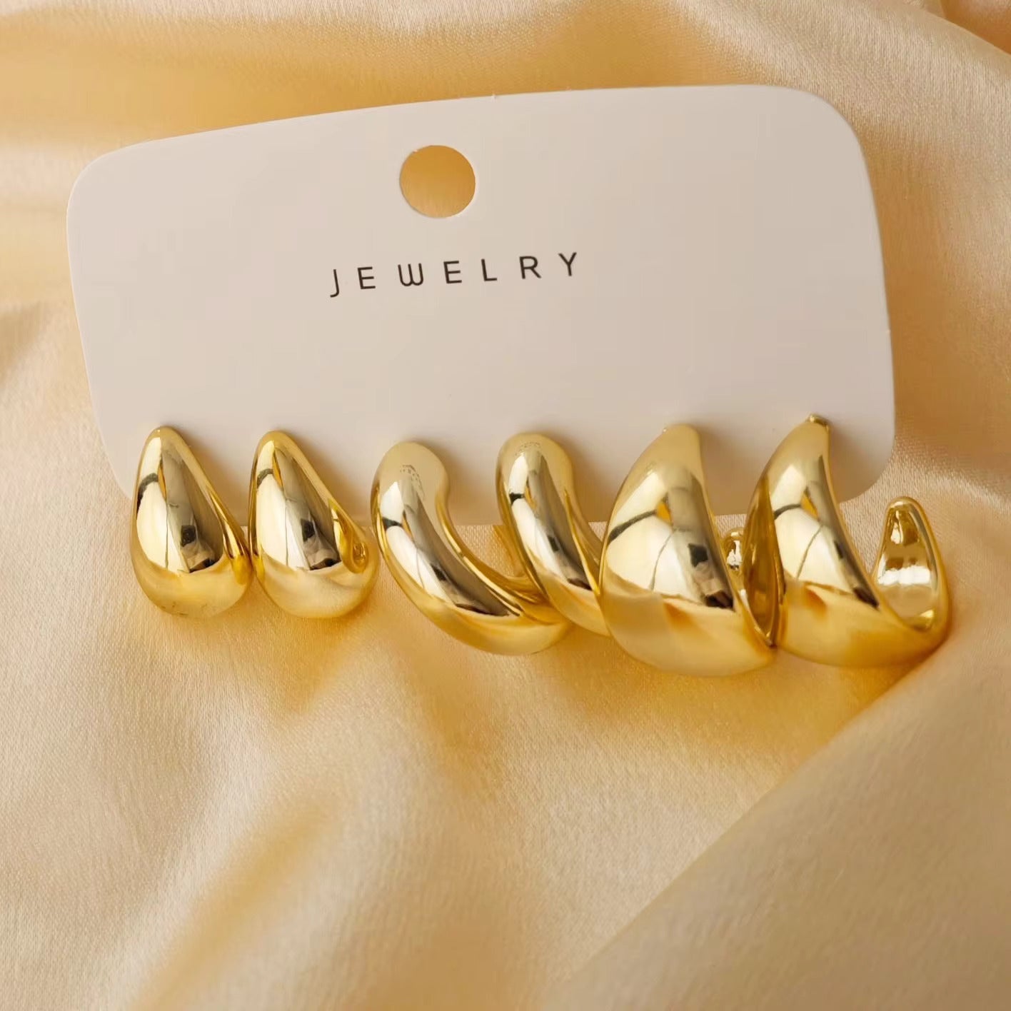 New Minimalist C-shaped Water Droplets Earrings